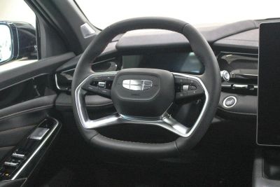 Geely Preface Flagship 2.0 АМТ превью 13