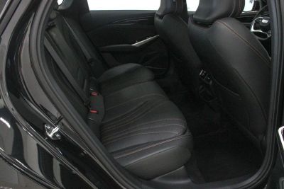 Geely Preface Flagship 2.0 АМТ превью 16