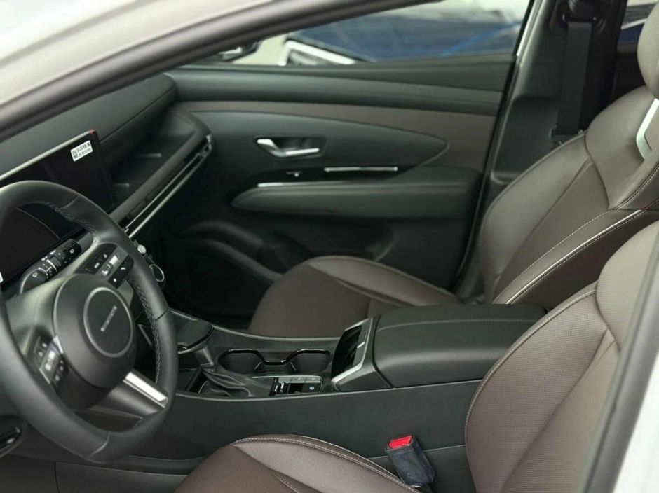 Hyundai Tucson Travel 2.0 АКПП фото 4