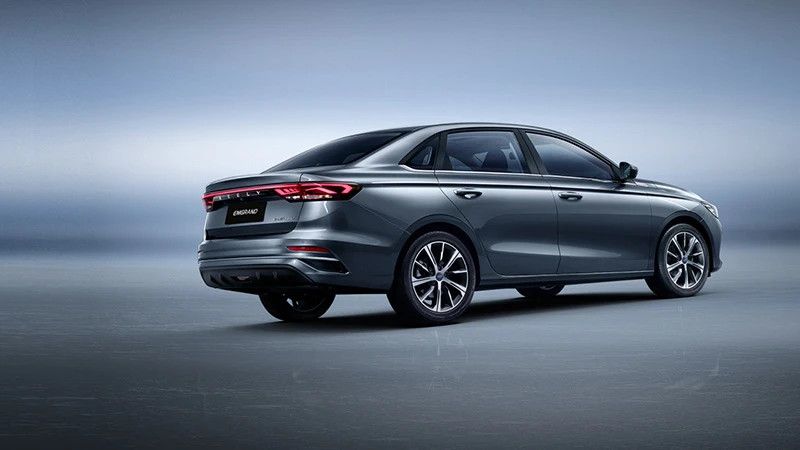 Geely Emgrand Стандарт / Standard 1.5 МКПП фото 4