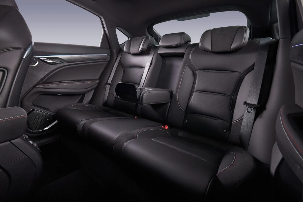 Geely Tugella Флагман Спорт / Flagship Sport 2.0 АКПП фото 2