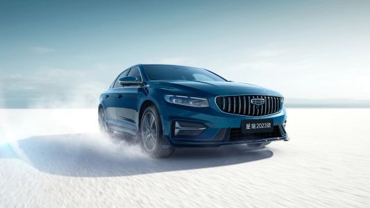Geely Preface Новый Flagship 2.0 АМТ превью 4