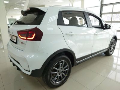 Livan X3 Pro Luxury 1.5 CVT превью 3