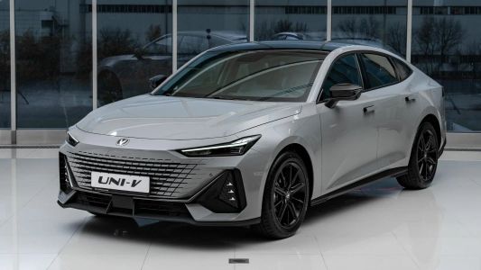 Changan UNI-V Техно 1.5 DCT превью 7