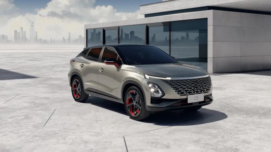 Omoda C5 Fun 1.5 CVT превью 6