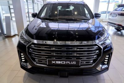 Jetour X90 Plus Luxury 2.0 АМТ превью 2