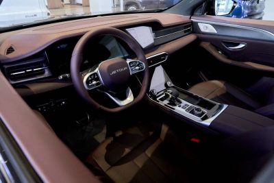 Jetour X90 Plus Luxury 2.0 АМТ превью 8