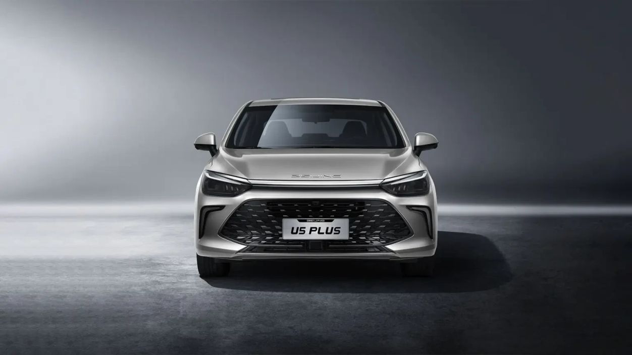 Baic U5 Plus  Luxury  1.5 МКПП фото 9