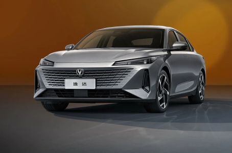 Changan Lamore TECH 1.5 АМТ превью 3