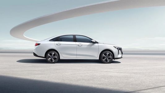 Livan S6 Pro Flagship 1.5 АМТ превью 3