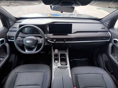 Geely Okavango Flagship 2.0 АМТ превью 7