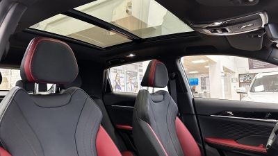 Geely Coolray Luxury 1.5 АМТ превью 12