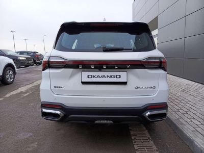 Geely Okavango Flagship 2.0 АМТ превью 4
