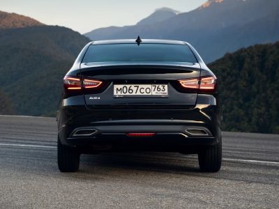 Lada Aura Премьер'25 1.8 CVT превью 3