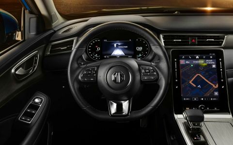 MG RX5 Делюкс / Deluxe 1.5 АМТ превью 4