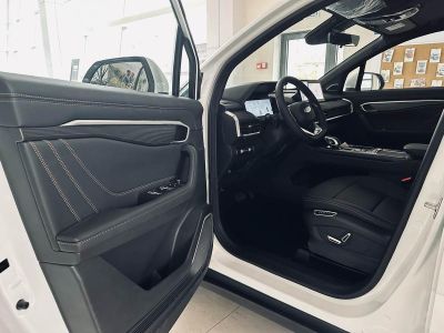 Geely Okavango Luxury 2.0 АМТ превью 7