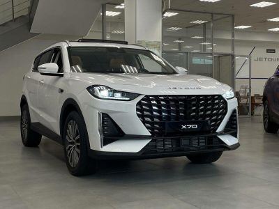 Jetour X70 Plus Luxury 1.6 АМТ превью 2