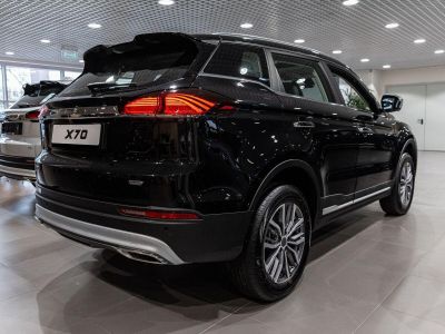 Belgee X70 Prestige+ 1.5 АМТ превью 4