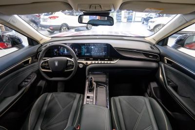 FAW Bestune T55 Transcend 1.5 АМТ превью 4