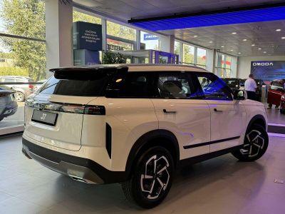 Jaecoo J7 Ultimate 1.6 АМТ превью 2