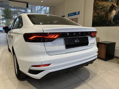 Geely Emgrand Comfort 1.5 АКПП превью 4