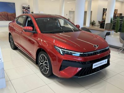 Москвич 6 Бизнес 1.5 CVT превью 2