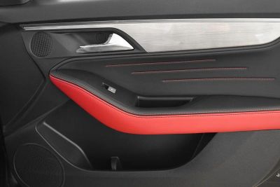 JAC J7 Luxury 1.5 CVT превью 14