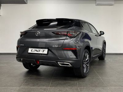 Changan UNI-T Luxe 1.5 АМТ превью 4