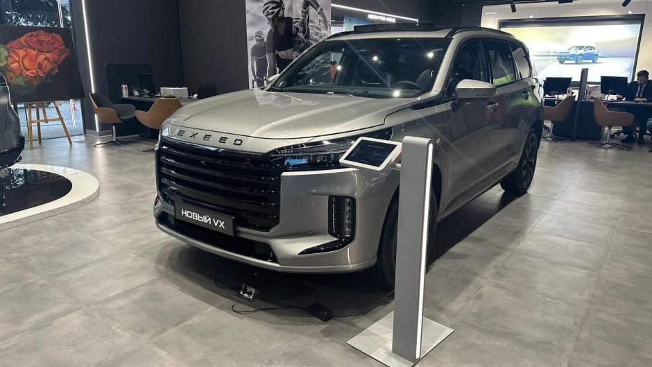 EXEED VX President 7 мест 2.0 АКПП фото 1