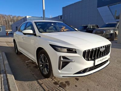 Geely Preface Luxury 2.0 АМТ превью 2