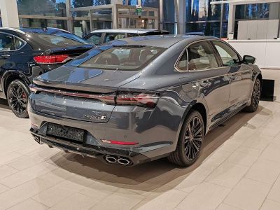 Geely Preface Flagship 2.0 АМТ превью 3