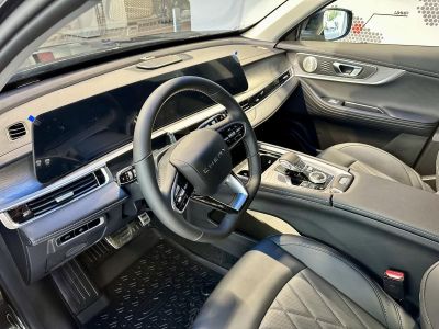 Chery Tiggo 8 Pro Max Ultimate 4WD 2.0 АМТ превью 12