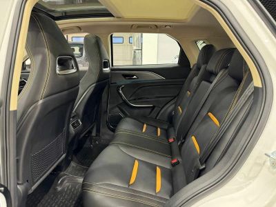 FAW Bestune T77 Luxury (DCT) 1.5 АМТ превью 15