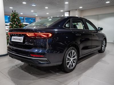 Geely Emgrand Flagship 1.5 АКПП превью 4