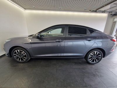 JAC J7 Luxury 1.5 CVT превью 3