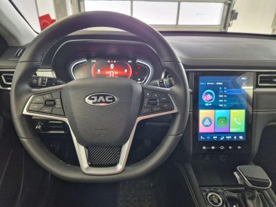JAC J7 Luxury 1.5 CVT превью 6