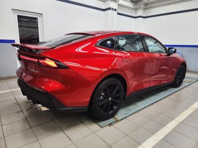 Changan UNI-V DLX 1.5 АМТ превью 2