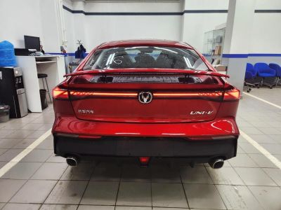 Changan UNI-V DLX 1.5 АМТ превью 4