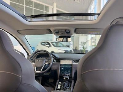 JAC J7 Tech 1.5 CVT превью 8