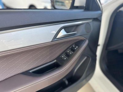 JAC J7 Tech 1.5 CVT превью 24