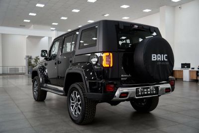 Baic BJ40 Flagship 2.0 АКПП превью 4