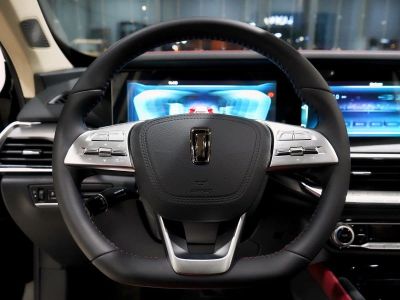 FAW Bestune T77 Prestige Plus (DCT) 1.5 АМТ превью 16