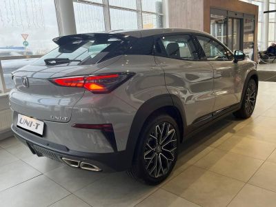 Changan UNI-T Tech 1.5 АМТ превью 3