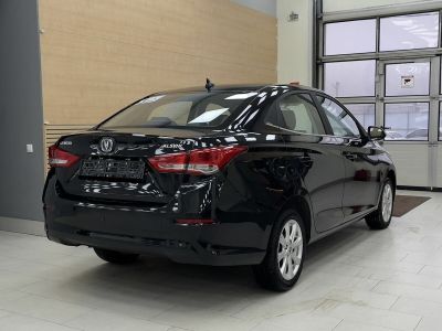 Changan Alsvin DLX 1.5 АМТ превью 3