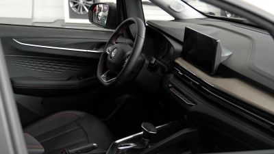 Livan X3 Pro Luxury 1.5 CVT превью 4