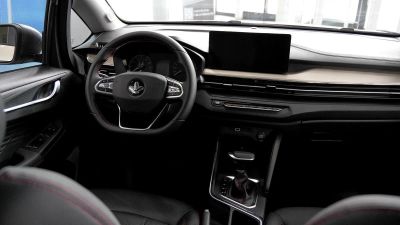 Livan X3 Pro Luxury 1.5 CVT превью 6