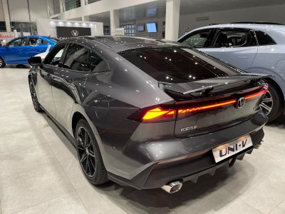 Changan UNI-V DLX 1.5 АМТ превью 3