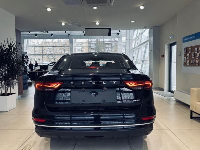 Geely Emgrand Luxury 1.5 АКПП превью 3