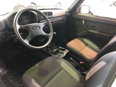 Lada Niva Legend BLACK'24 1.7 МКПП превью 4