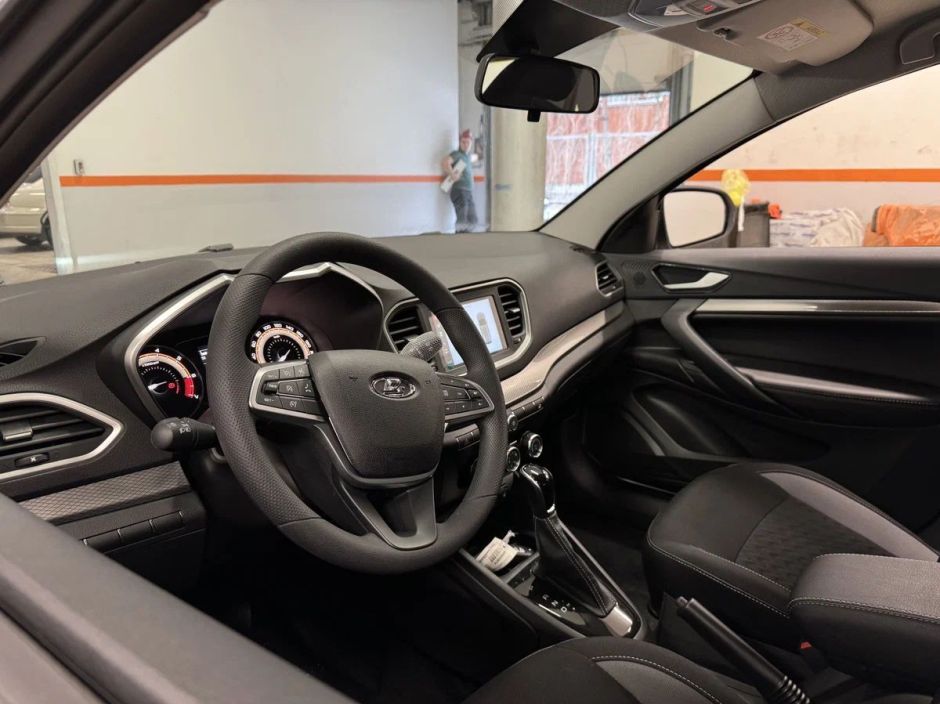 Lada Vesta Life'24 1.8 CVT фото 6